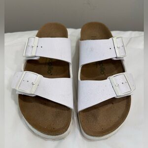 Birkenstock Papillio platform sandal. Size 37. White. Excellent condition.